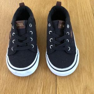 Toddler Vans Size 6.